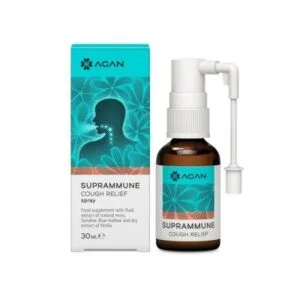 Ένα μπουκάλι 30 ml σπρέι Agan Suprammune Cough Relief με τη συσκευασία του, με κομψή σιλουέτα και βοτανικό σχέδιο.