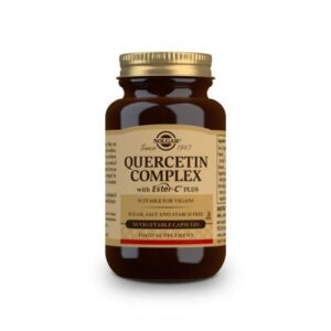 Ένα καφέ μπουκάλι με την ένδειξη "Solgar Quercetin Complex 50 veg.caps", που περιέχει 50 φυτικές κάψουλες.