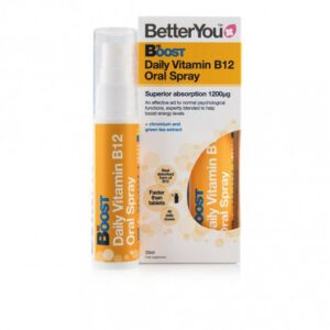 Το BetterYou Boost B12 Oral Spray 25 ml βρίσκεται δίπλα στη συσκευασία του, σχεδιασμένο για ανώτερη απορρόφηση και τόνωση της ενέργειας.