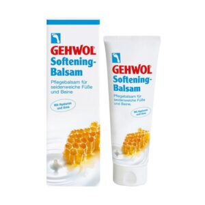 Ένα σωληνάριο και κουτί Gehwol Softening Balm 125 ml με εικόνα κηρήθρας, με γερμανικό κείμενο, για λεία πόδια και πόδια. Αυτό το πολυτελές βάλσαμο υπόσχεται να αφήσει το δέρμα σας μεταξένιο λείο.