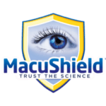Το λογότυπο Macushield διαθέτει ένα μπλε μάτι μέσα σε μια ασπίδα, συνοδευόμενο από το κείμενο "MacuShield Trust the Science" παρακάτω.