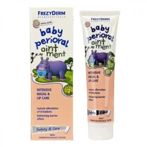 Η Frezyderm Baby Peroral Ointment 40 ml, συσκευασμένη σε κουτί και σωληνάριο διακοσμημένο με μια απολαυστική μωβ εικονογράφηση ιπποπόταμου, είναι ιδανική για απαλή φροντίδα της μύτης και των χειλιών.