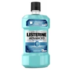 Ένα μπουκάλι 500 ml στοματικό διάλυμα Listerine Advanced Tartar Control σε γεύση Arctic Mint, με ελληνική ετικέτα, με μαύρο καπάκι.