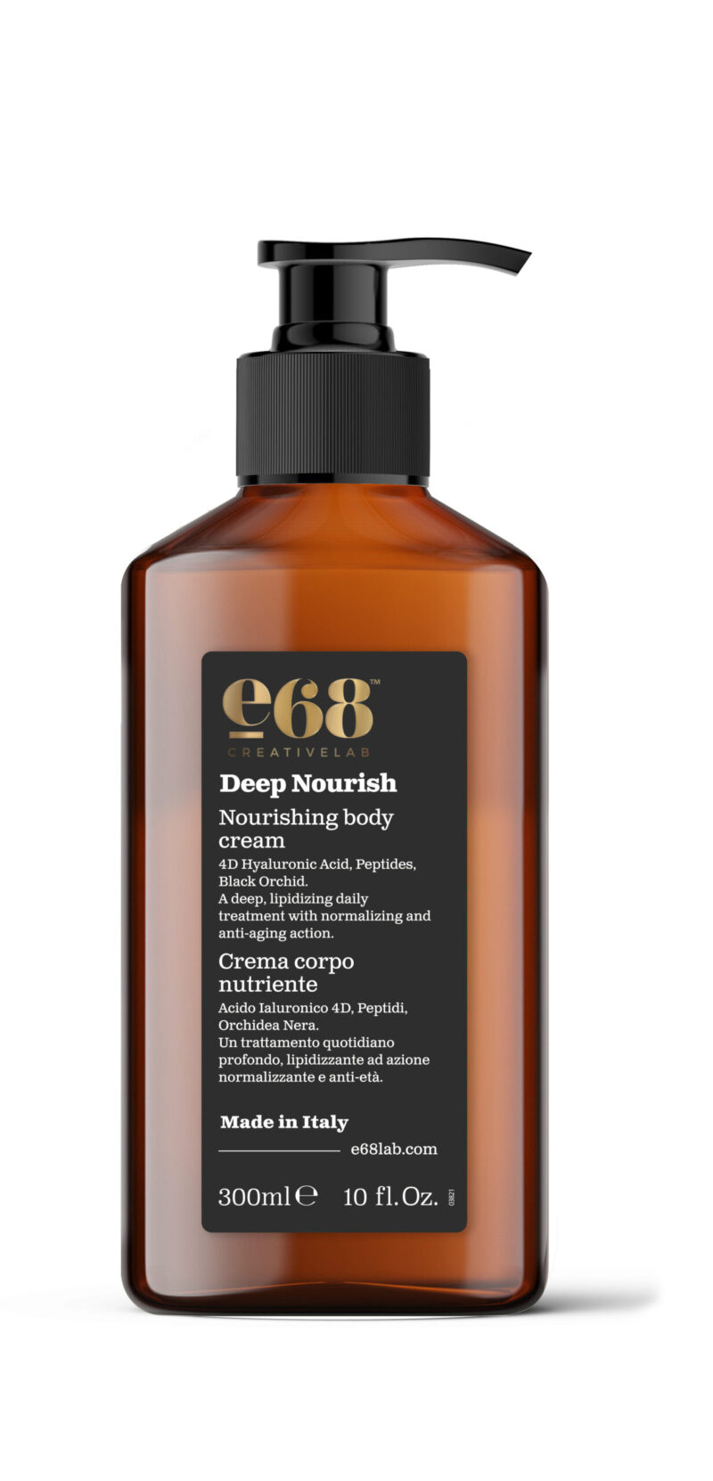 Ένα κεχριμπαρένιο μπουκάλι αντλίας e68 Deep Nourish – Nourishing Body Cream 300ml εμφανίζεται σε λευκό φόντο.