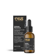 Το e68 Intense Recovery – Καταπραϋντικό λάδι για γένια, τριχωτό της κεφαλής και μαλλιά 30ml σε καφέ γυάλινο σταγονόμετρο και κουτί παρέχει απόλυτη θρέψη για το δέρμα και τα μαλλιά.