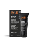 Η e68 Radiant Smooth – Smoothing Face Cream for Men 50ml διατίθεται σε μαύρο σωληνάριο και κουτί με κομψό λευκό και χρυσό κείμενο, σχεδιασμένο για να προσφέρει λείο, λαμπερό φινίρισμα.