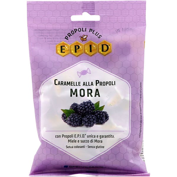 Specchiasol Epid® Caramelle Alla Propoli Mora 67g Μωβ σακουλάκι με Specchiasol Epid® Caramelle Alla Propoli Mora 67g, καραμέλες πρόπολης βατόμουρου, με βατόμουρα στο μπροστινό μέρος.